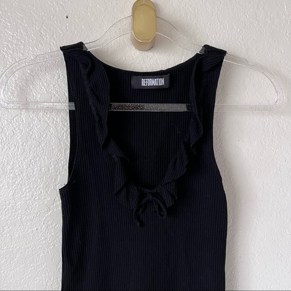 Reformation ruffle neck sleeveless ribbed top size small - Picture 6 of 7